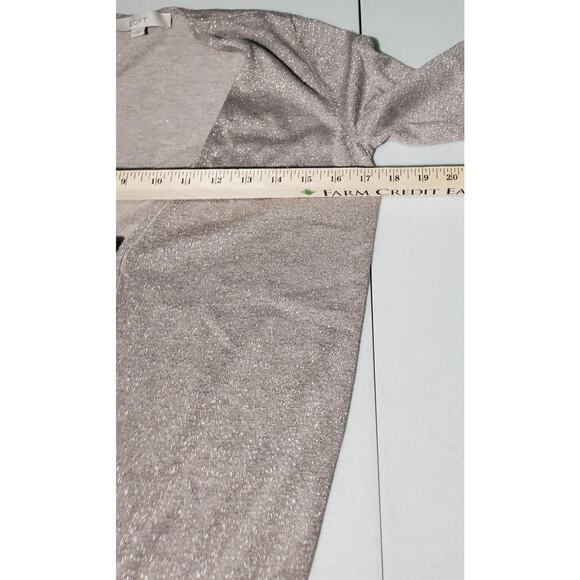 Loft Womens V-Neck Champagne Shimmer Cardigan Size Medium New Years Eve Festive - Picture 3 of 6